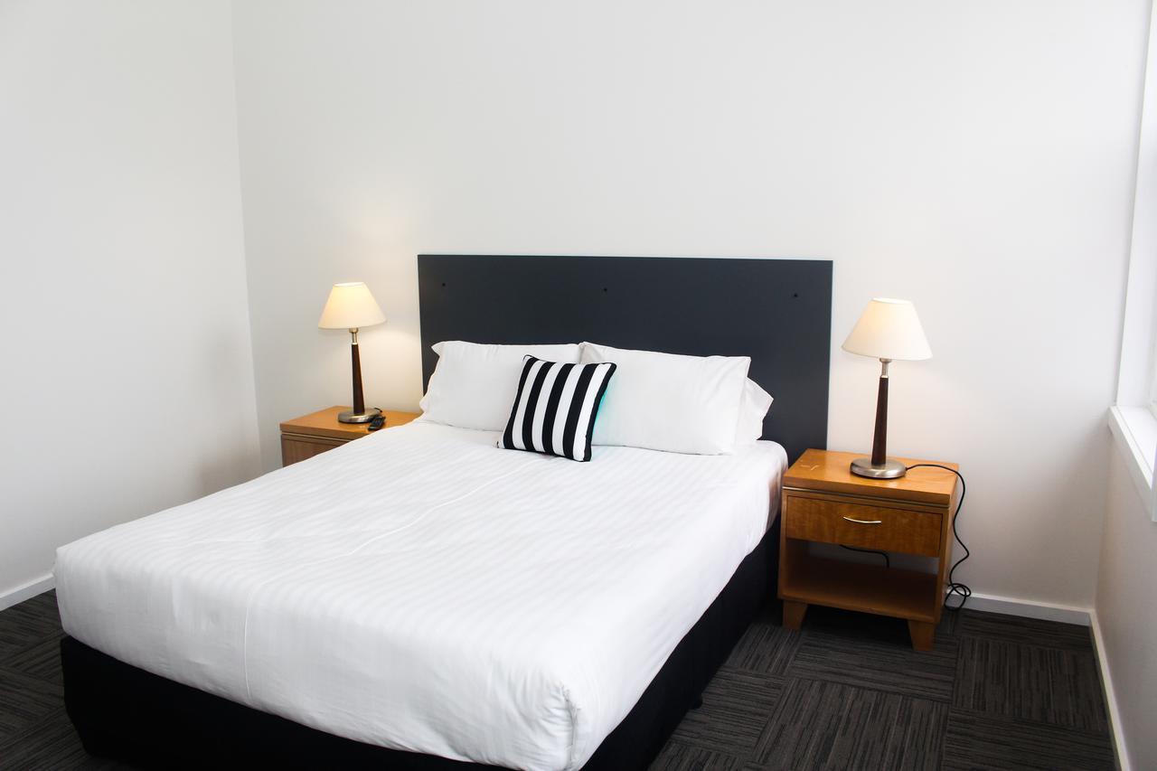 Crown Cbd Motel - City Location เบนดิโก ภายนอก รูปภาพ